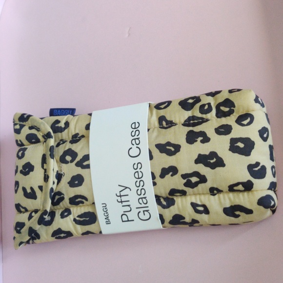 Puffy Glasses Case - Picture 6 of 7